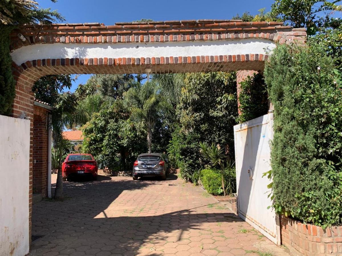 Hotel El Mirador Y Jardin 틀라야카판 외부 사진