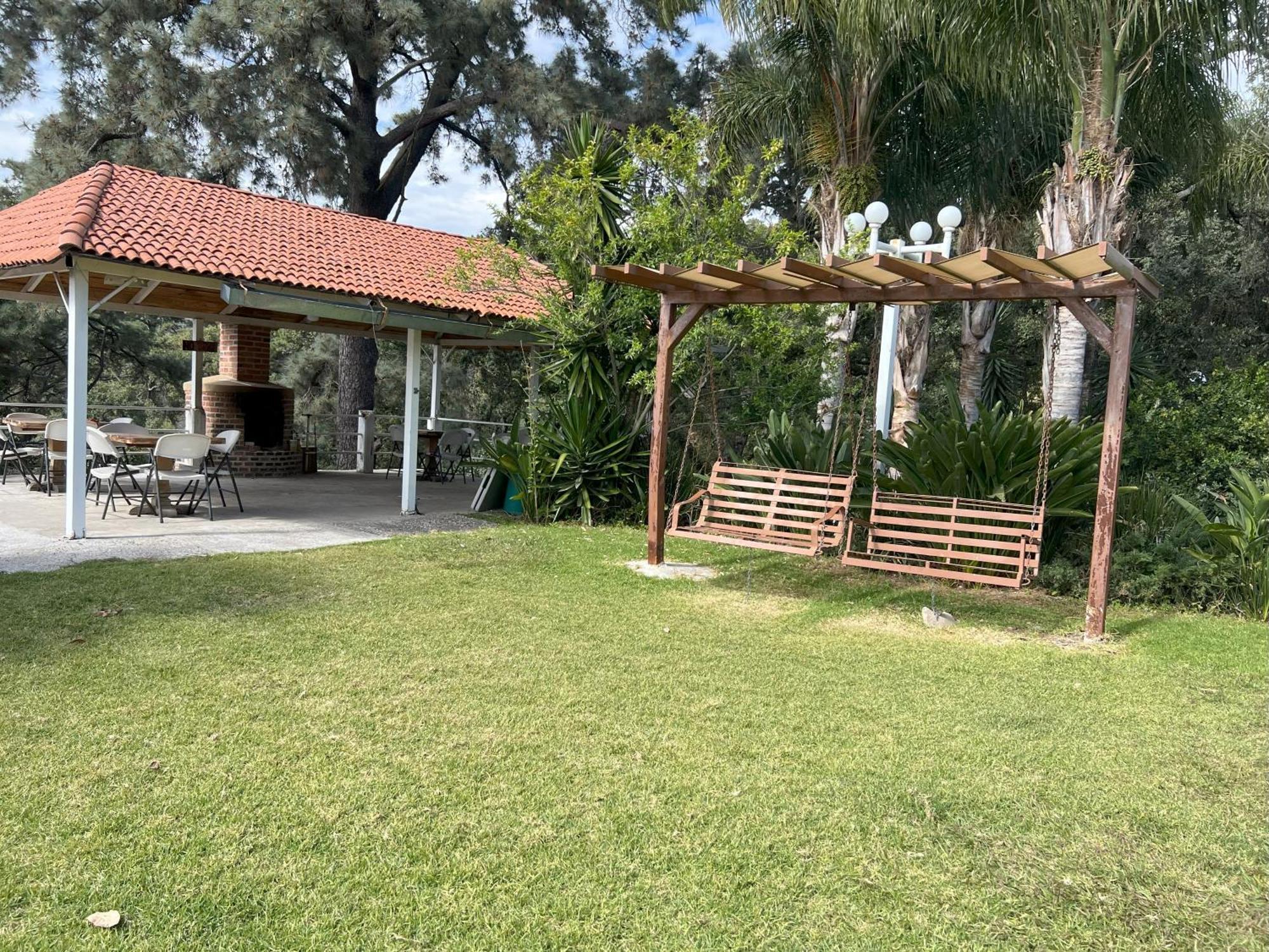 Hotel El Mirador Y Jardin 틀라야카판 외부 사진